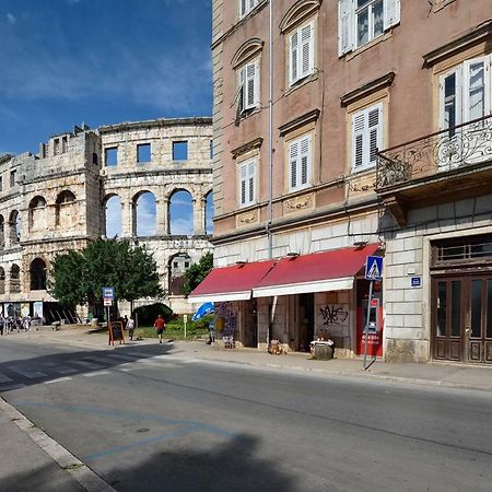 PUY Apartment 20M From Arena מראה חיצוני תמונה