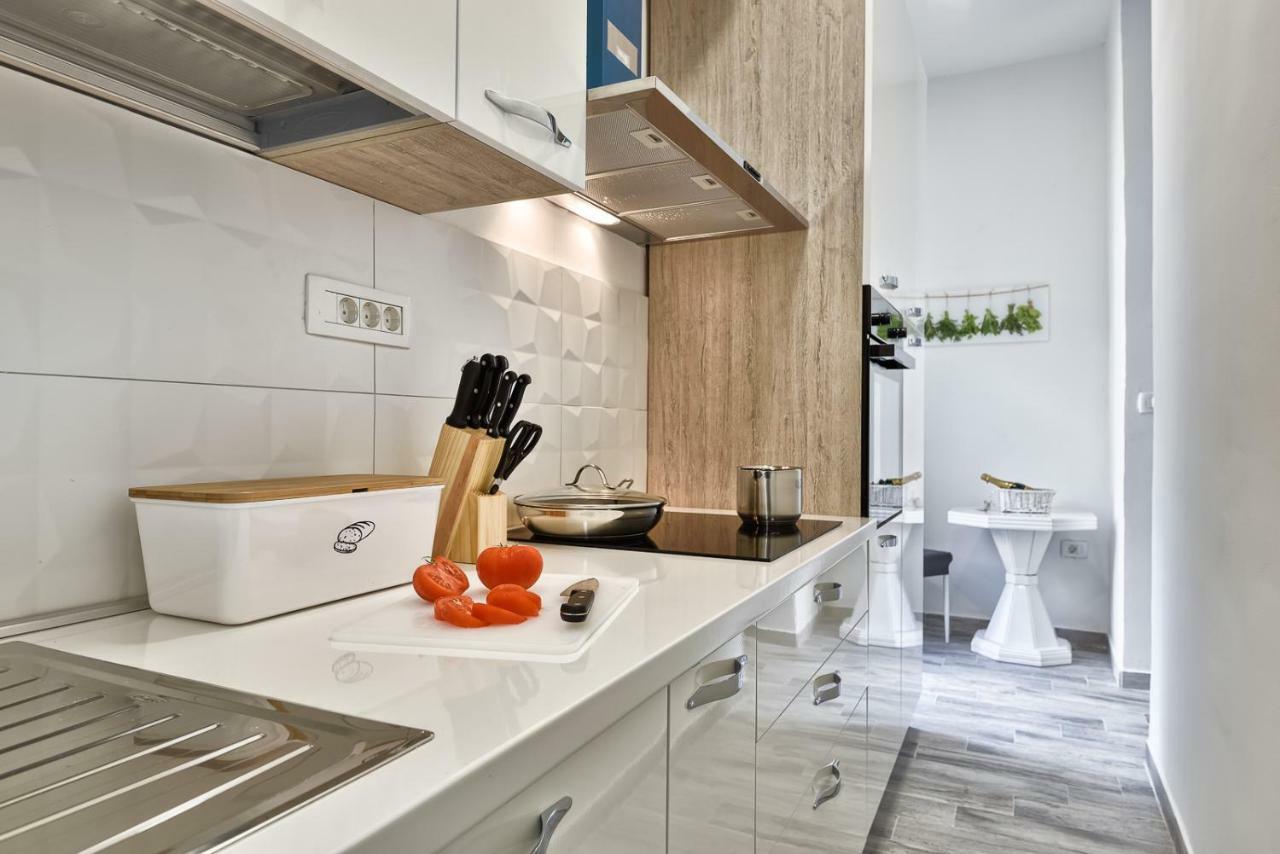 PUY Apartment 20M From Arena מראה חיצוני תמונה