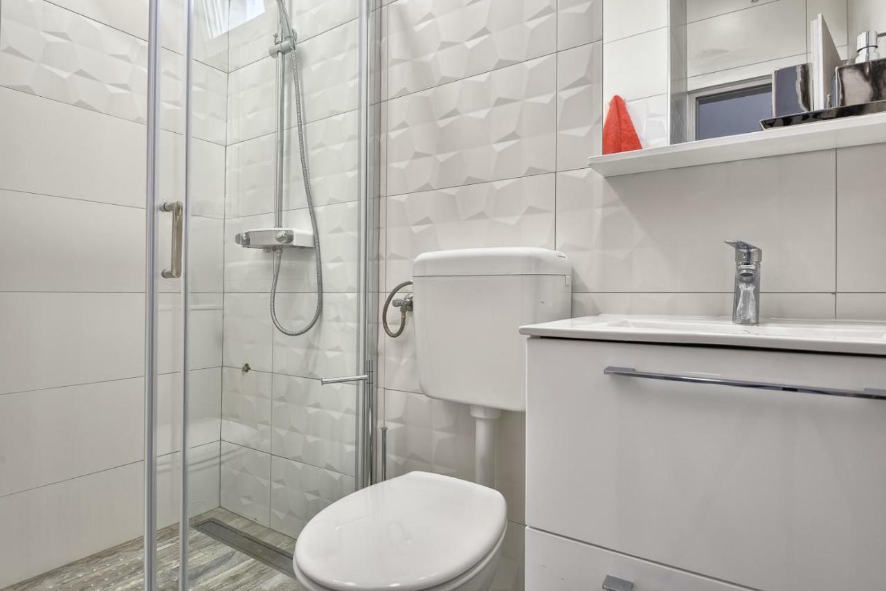 PUY Apartment 20M From Arena מראה חיצוני תמונה