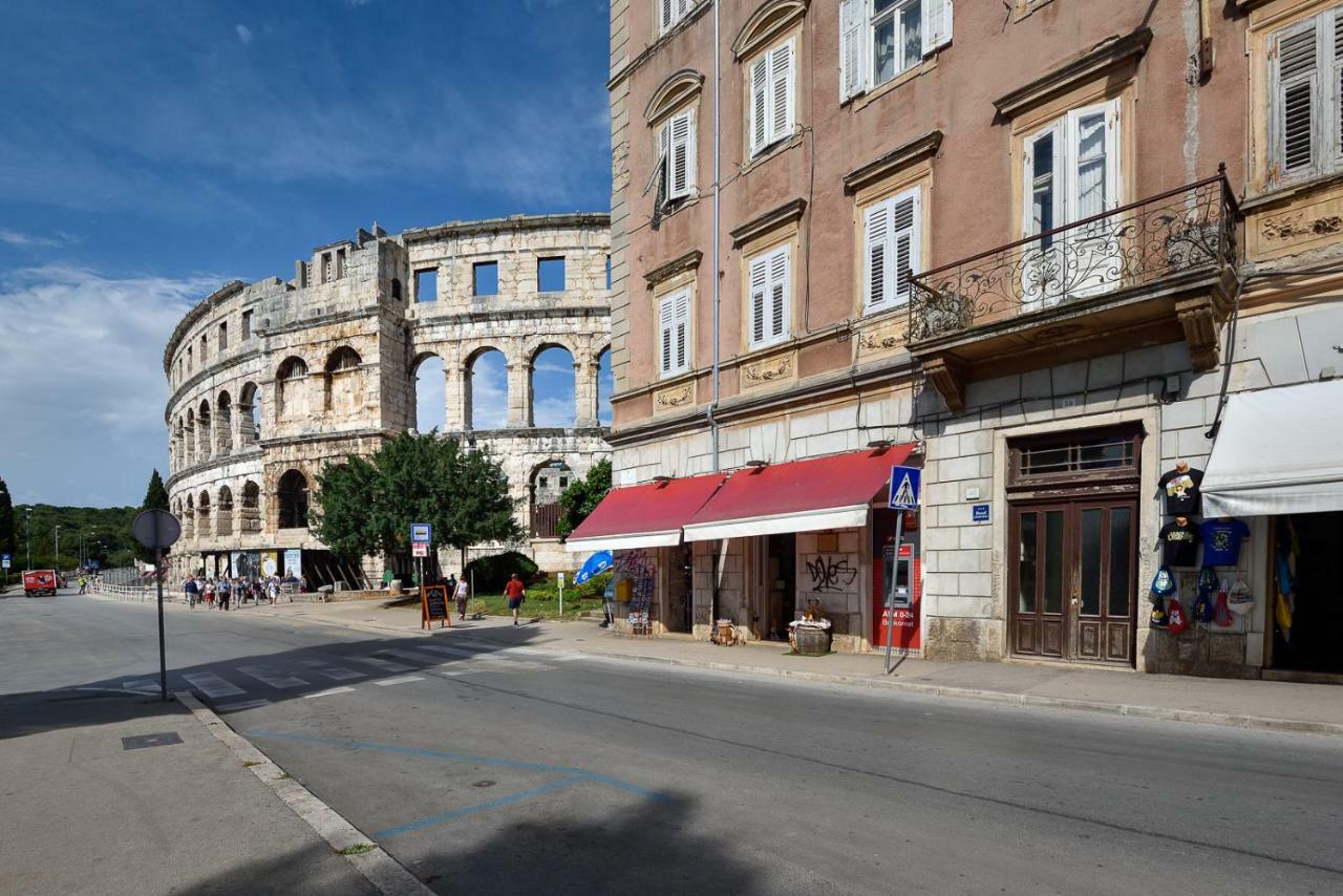 PUY Apartment 20M From Arena מראה חיצוני תמונה